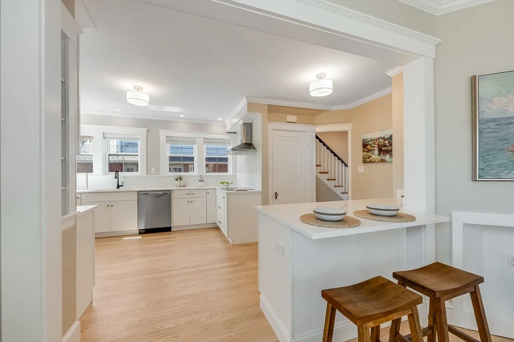 Photo of 8 Riverside Ave