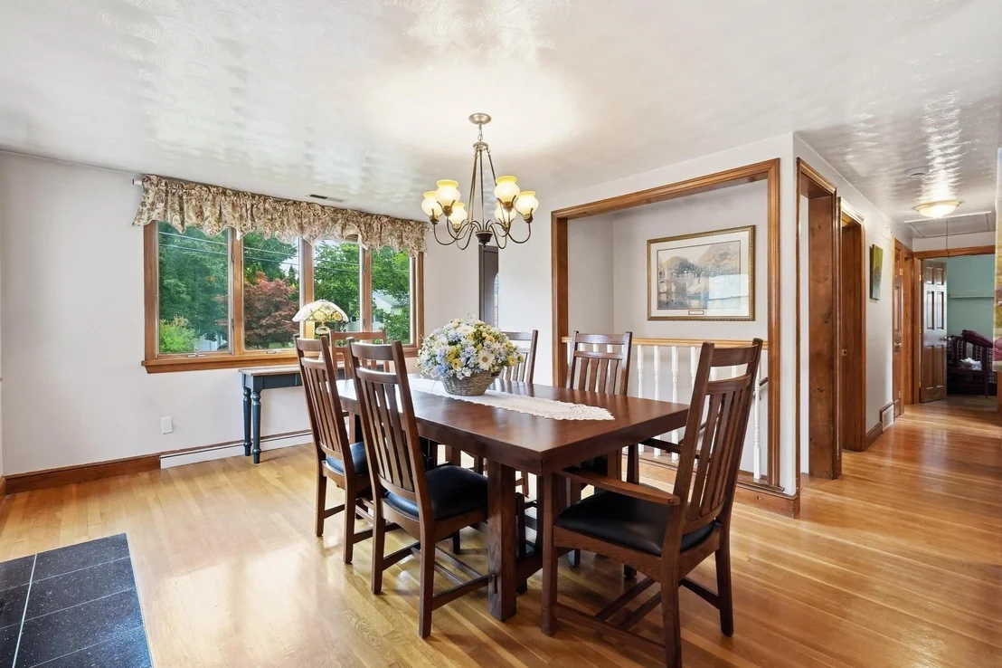 Photo of 4 Orchard Dr