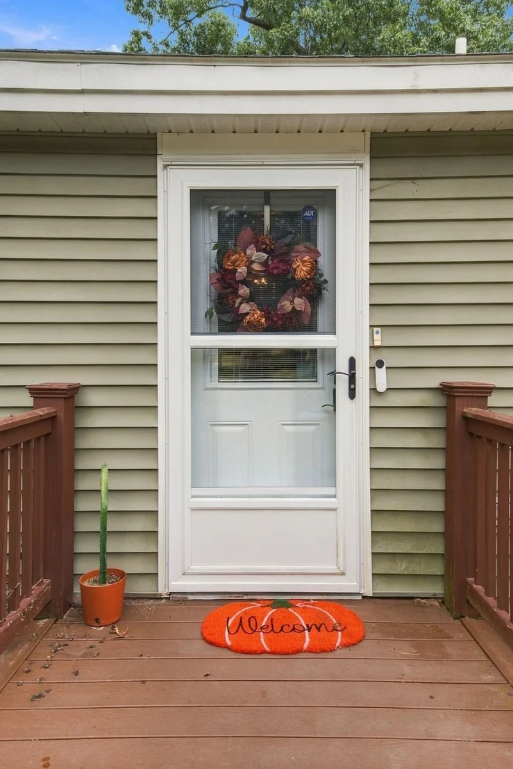 Photo of 39 Lakeview Dr