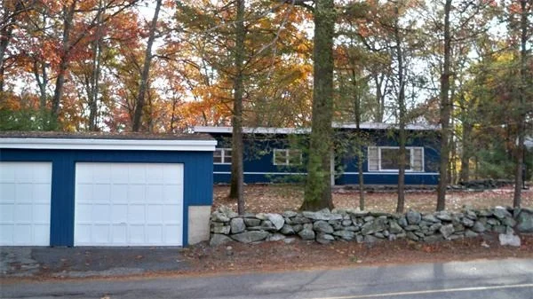 Photo of 276 Cooper Rd