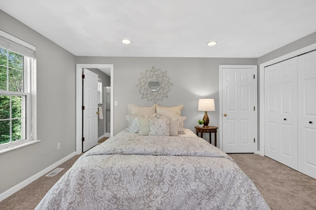 Photo of 30 Bucklin Rd