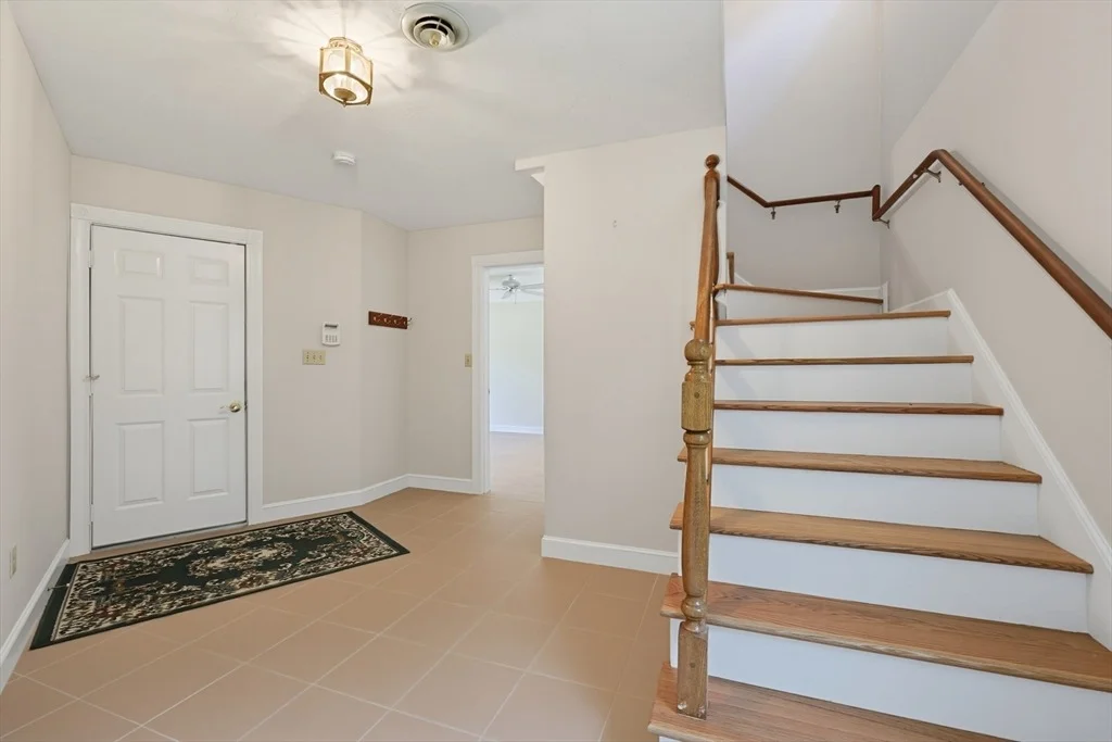 Photo of 19 Windsor Dr.