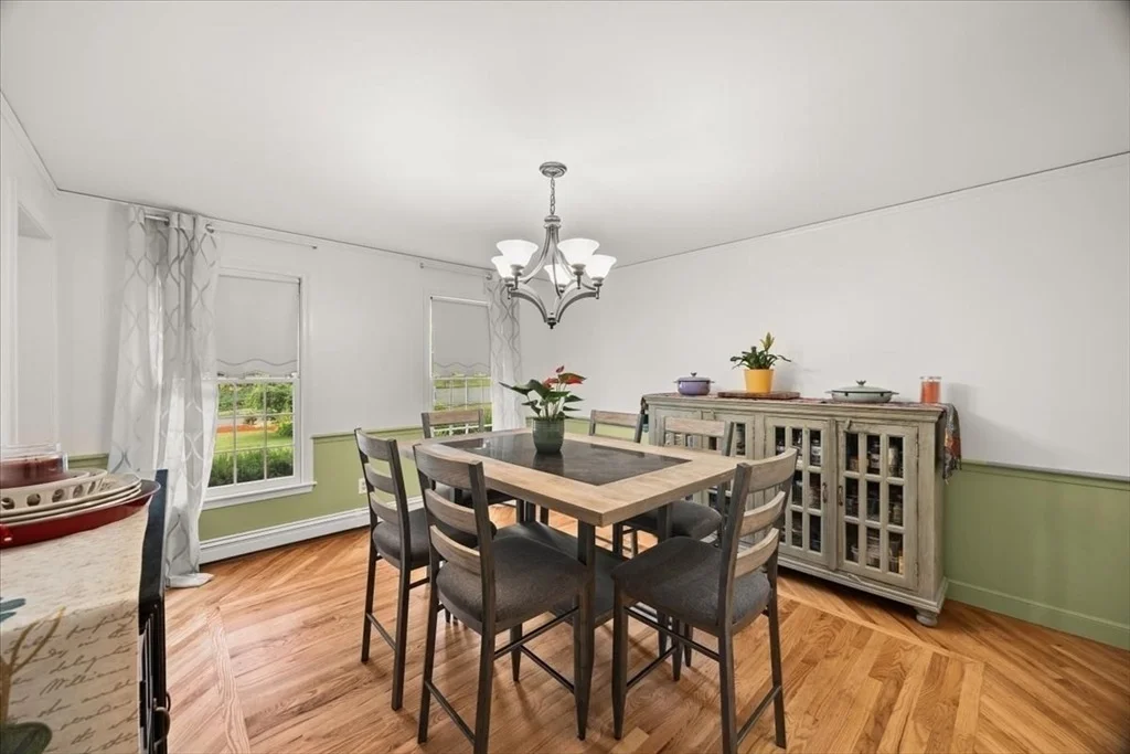 Photo of 25 Arbor Way