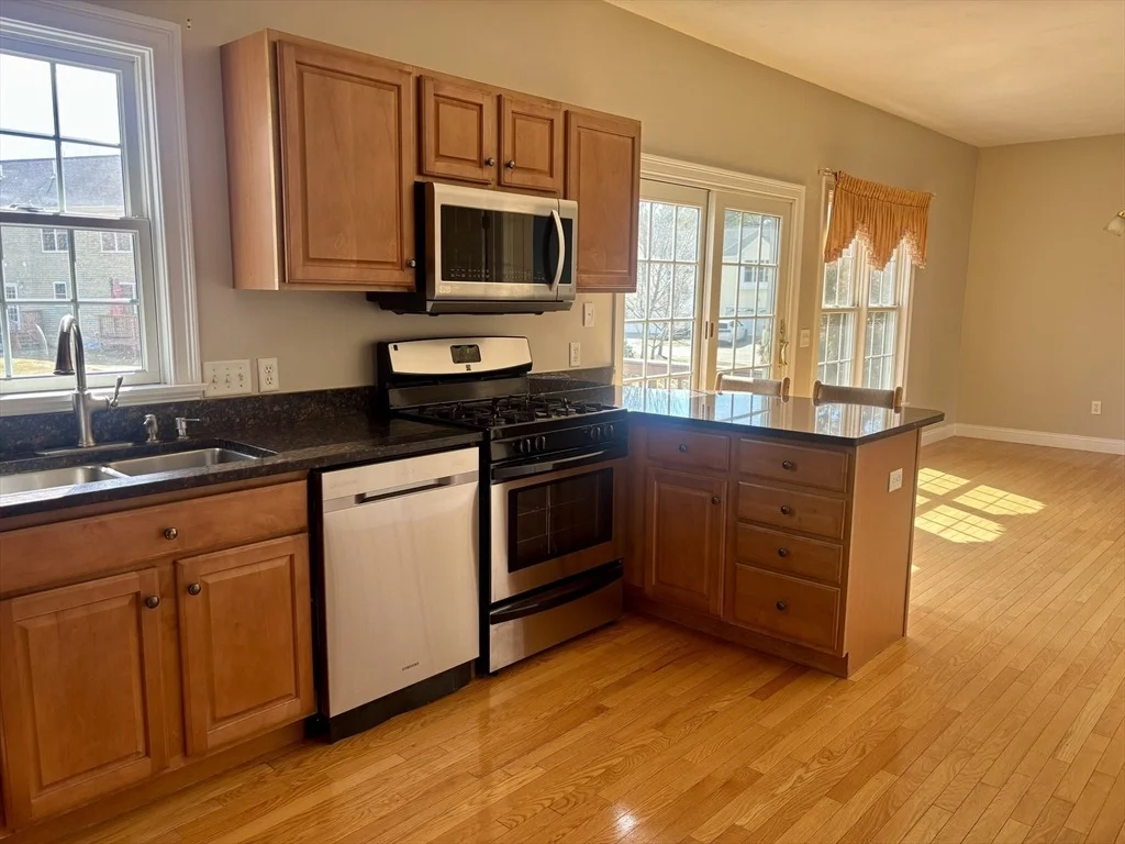 Photo of Unit 1 at 36 Knowlton Cir