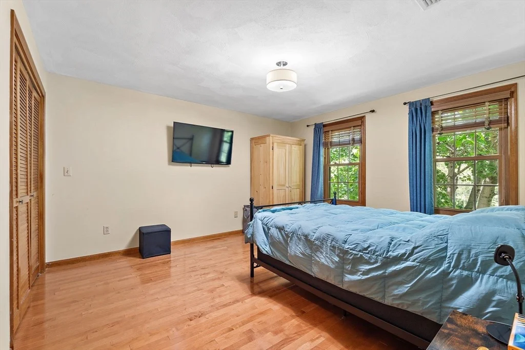 Photo of 4 Dix Rd