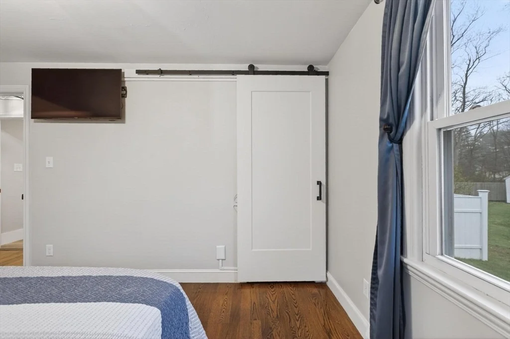 Photo of 58 Leo Ave