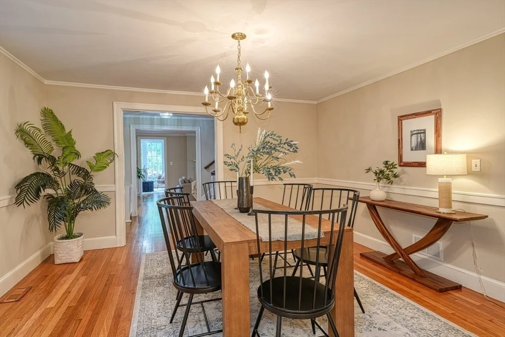Photo of 37 Oakley Rd