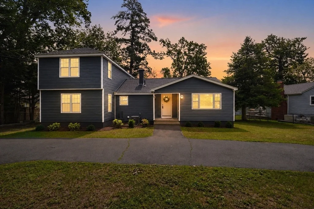 Photo of 42 Wheeler Dr
