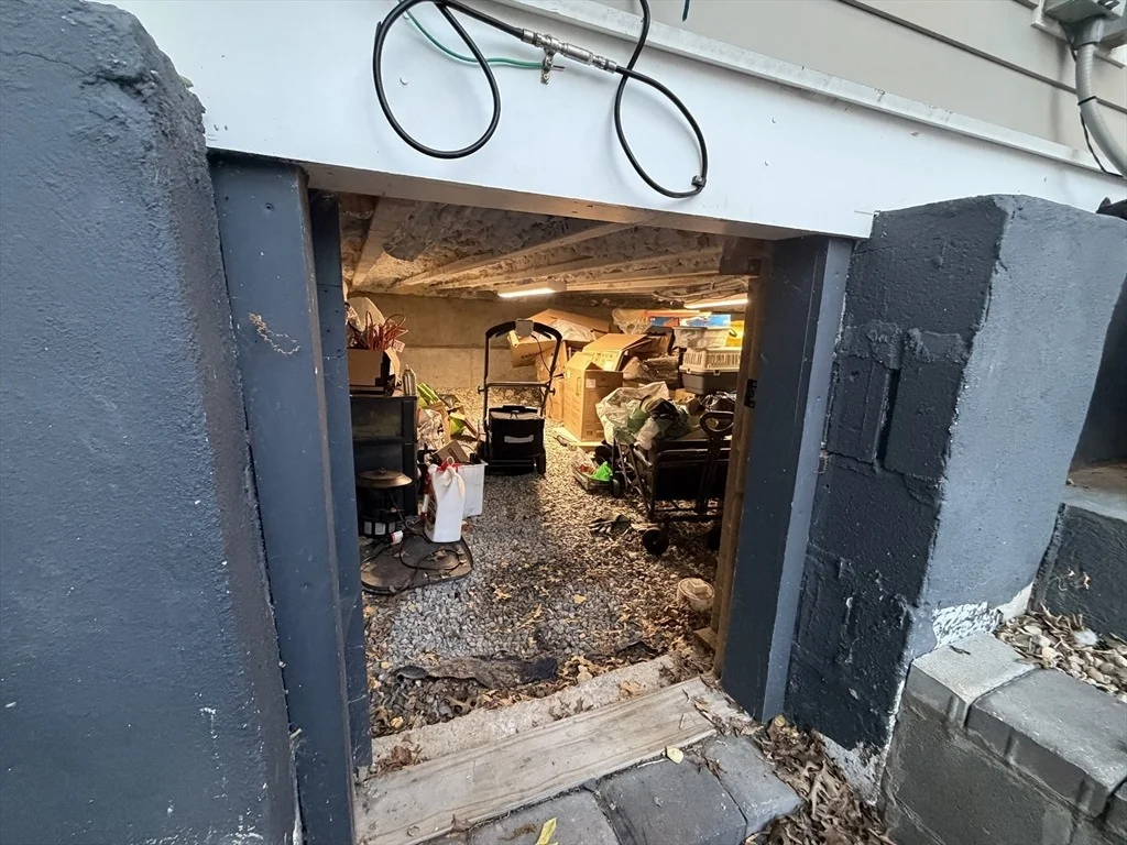 Photo of 32 Fremont Ave