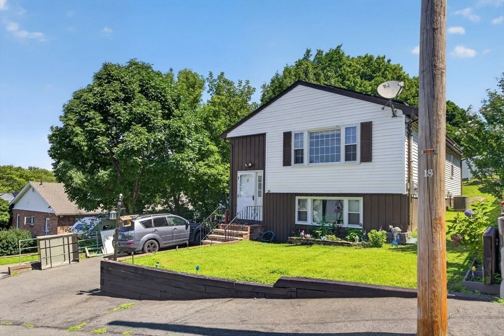 Photo of 39 Mountain Ave