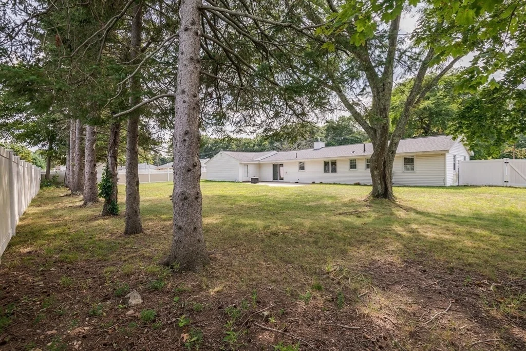 Photo of 43 Catherine Dr