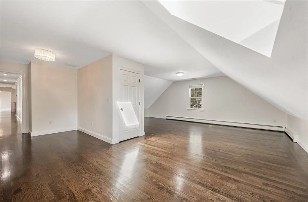 Photo of 25 Collins Rd