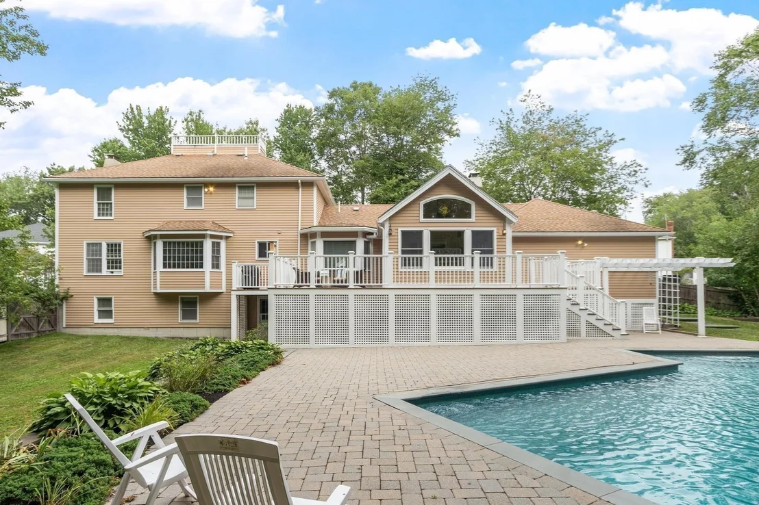 Photo of 56 Monteiro Way