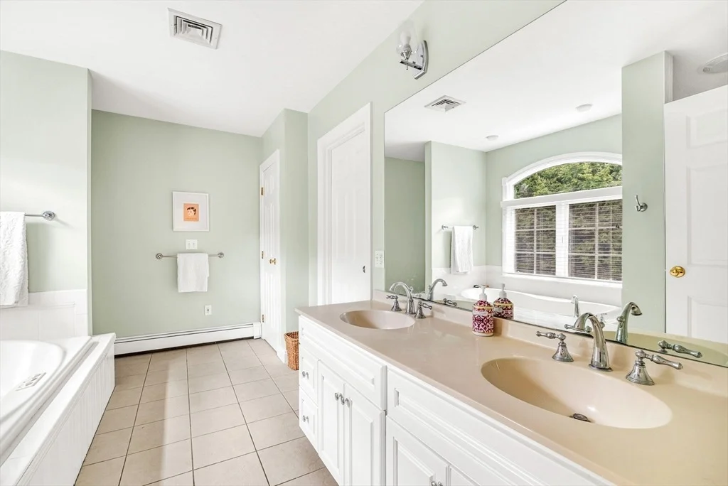 Photo of 101 Bird St