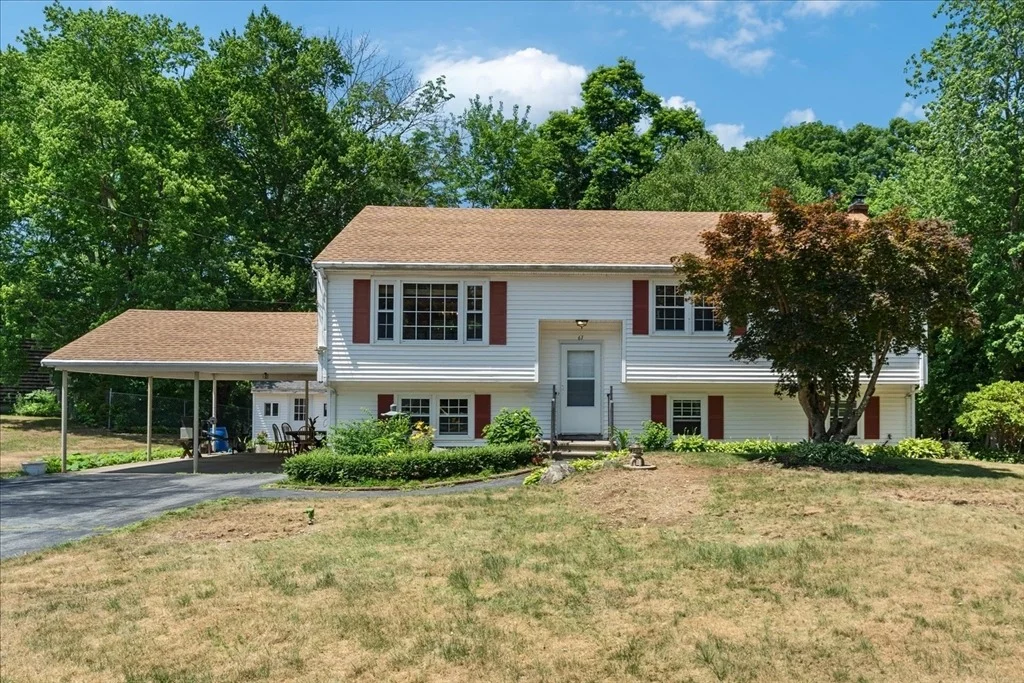 Photo of 61 Hemlock Drive
