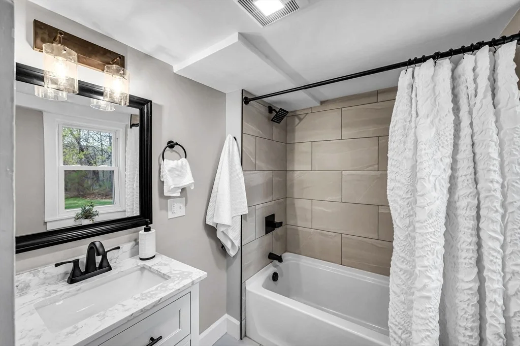 Photo of 47 Ware St