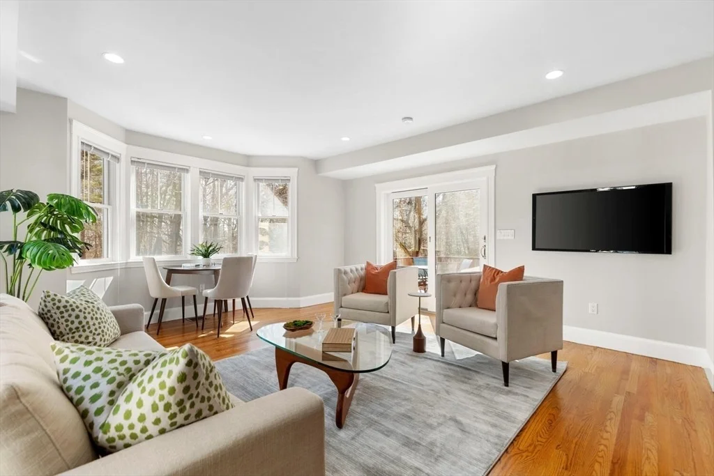 Photo of 38 High Haith Rd