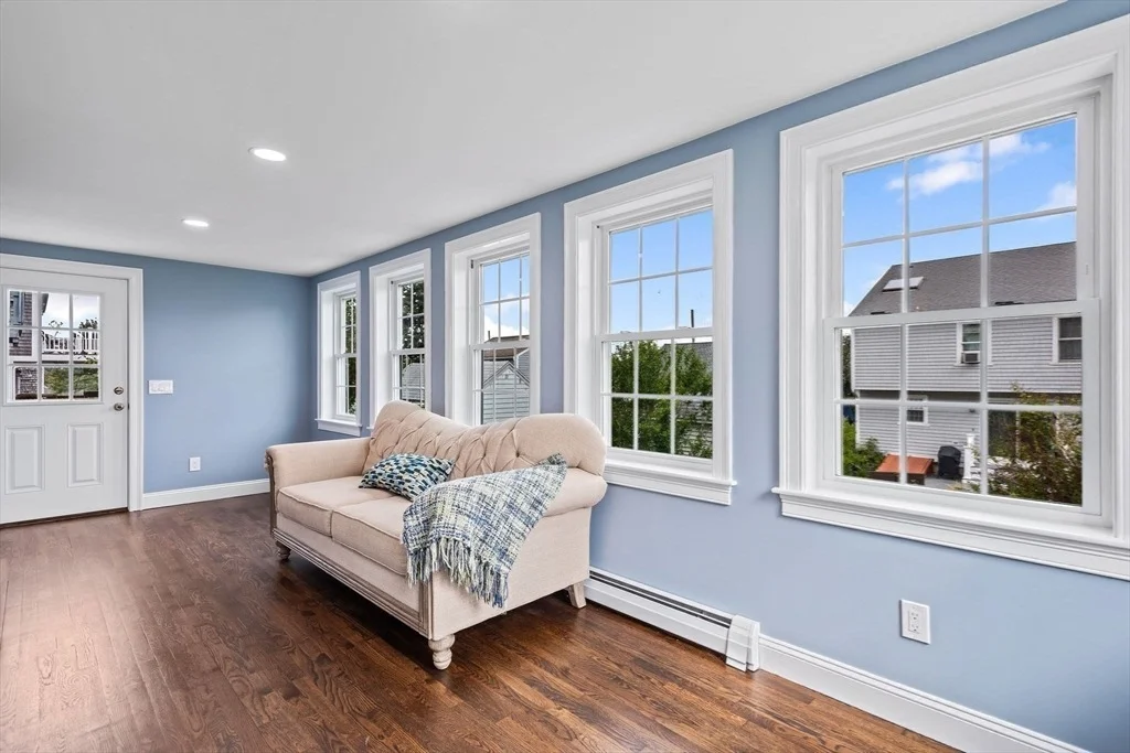 Photo of 61 Tupper Ave