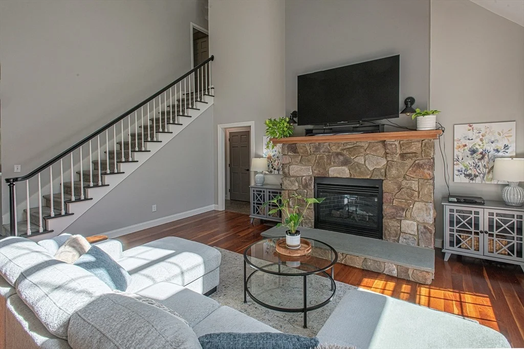 Photo of 133 Cardinal Way