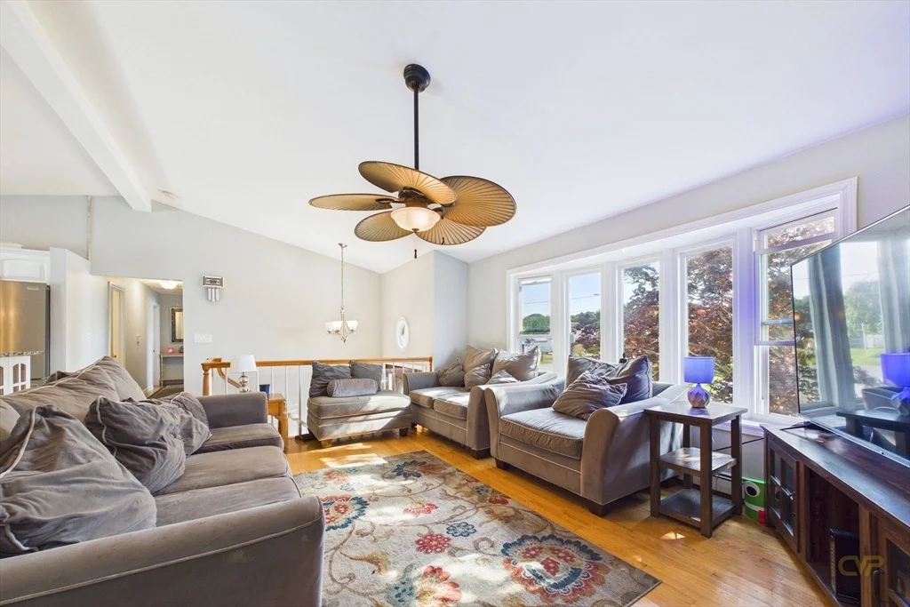 Photo of 6 Lighthouse Ln