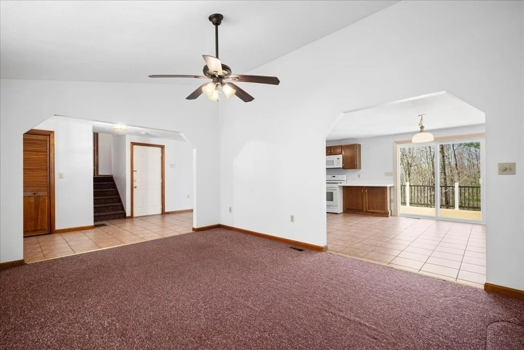 Photo of 25 Collier Cir