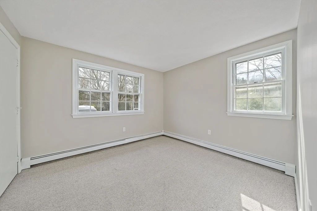Photo of 84 Poulos Rd
