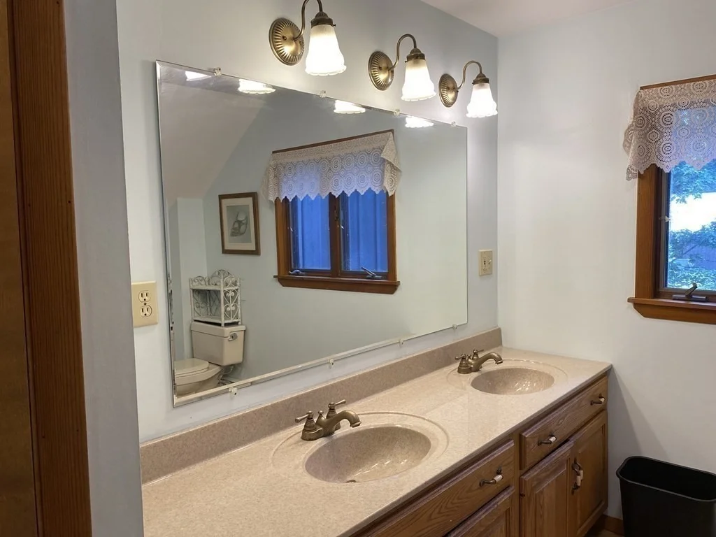 Photo of 10 Ferncliff Cir