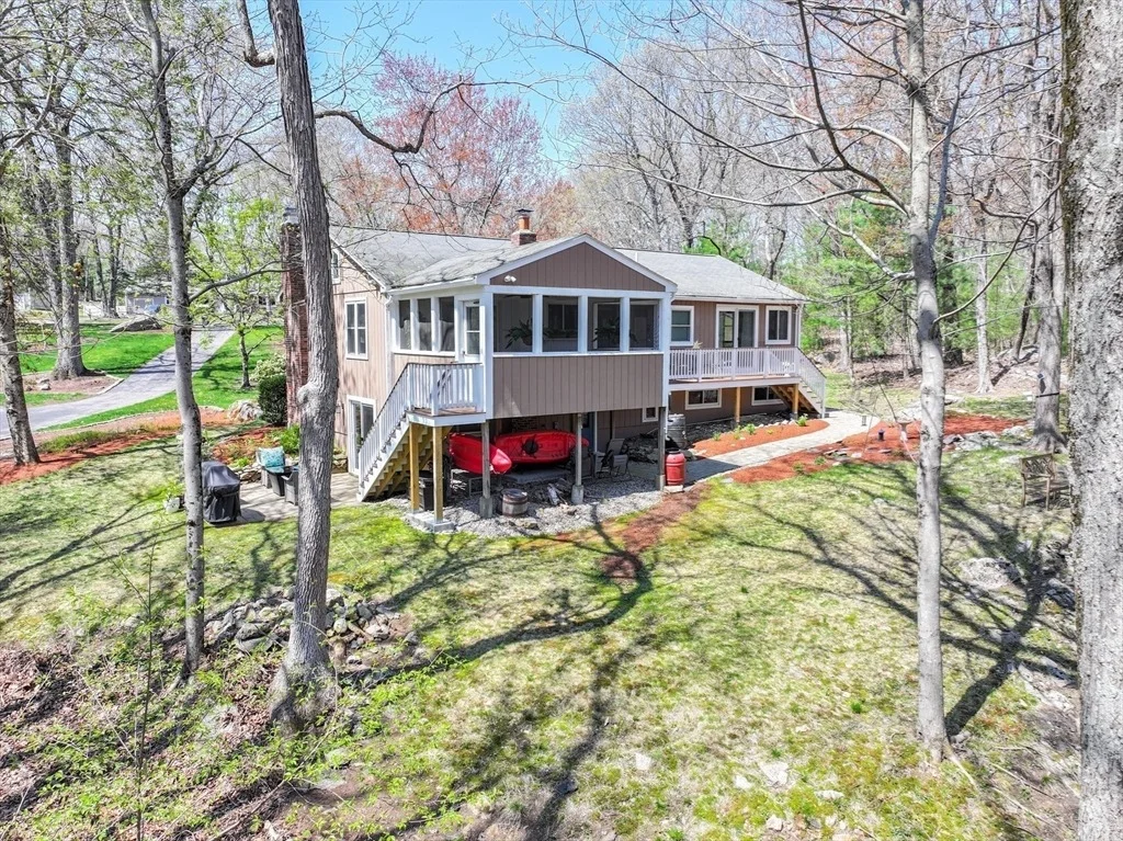Photo of 61 Stagecoach Dr
