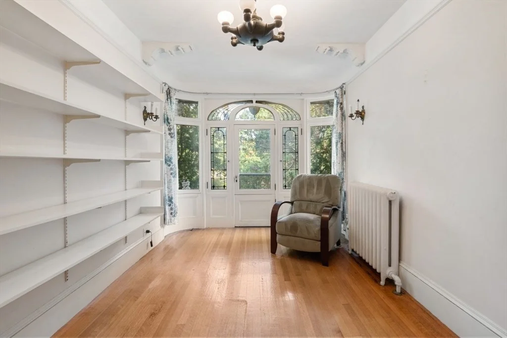 Photo of 9 Downing Road