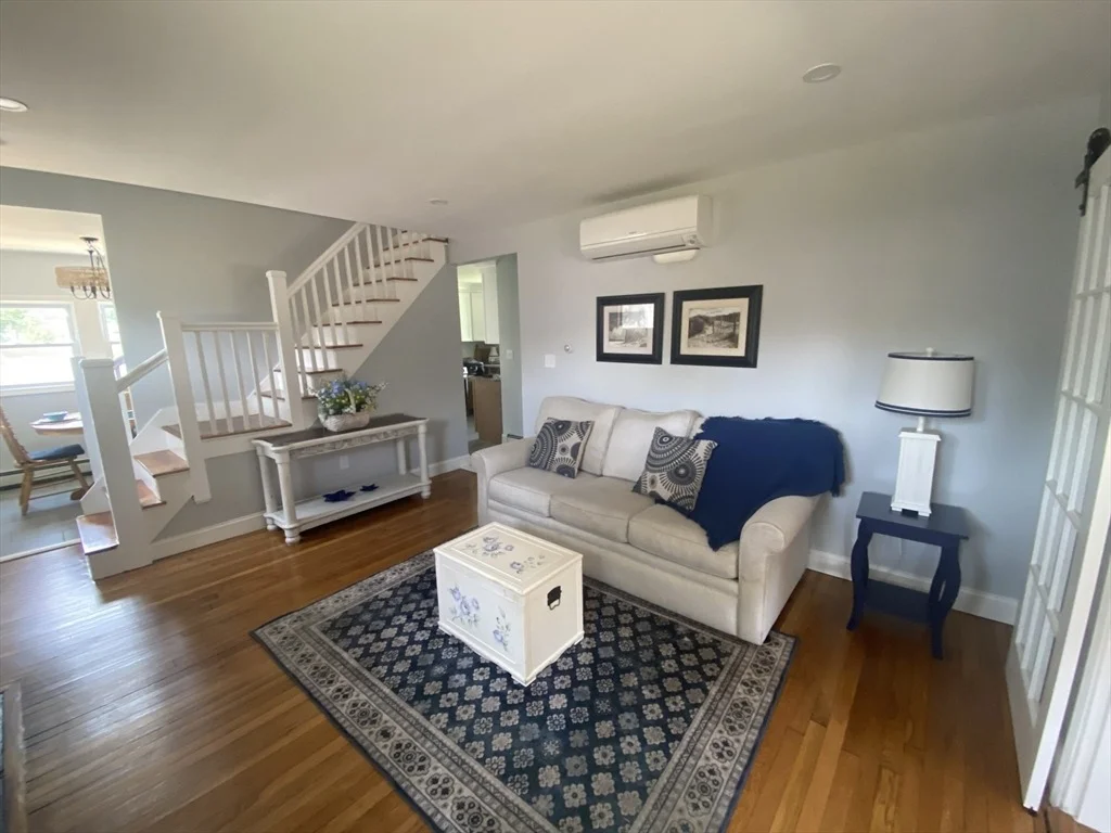Photo of 43 Shore Ave