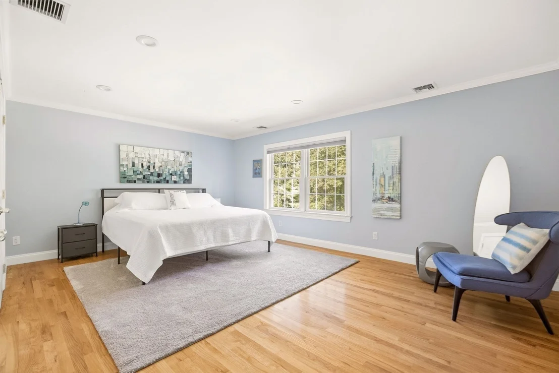 Photo of 233 Rice Road