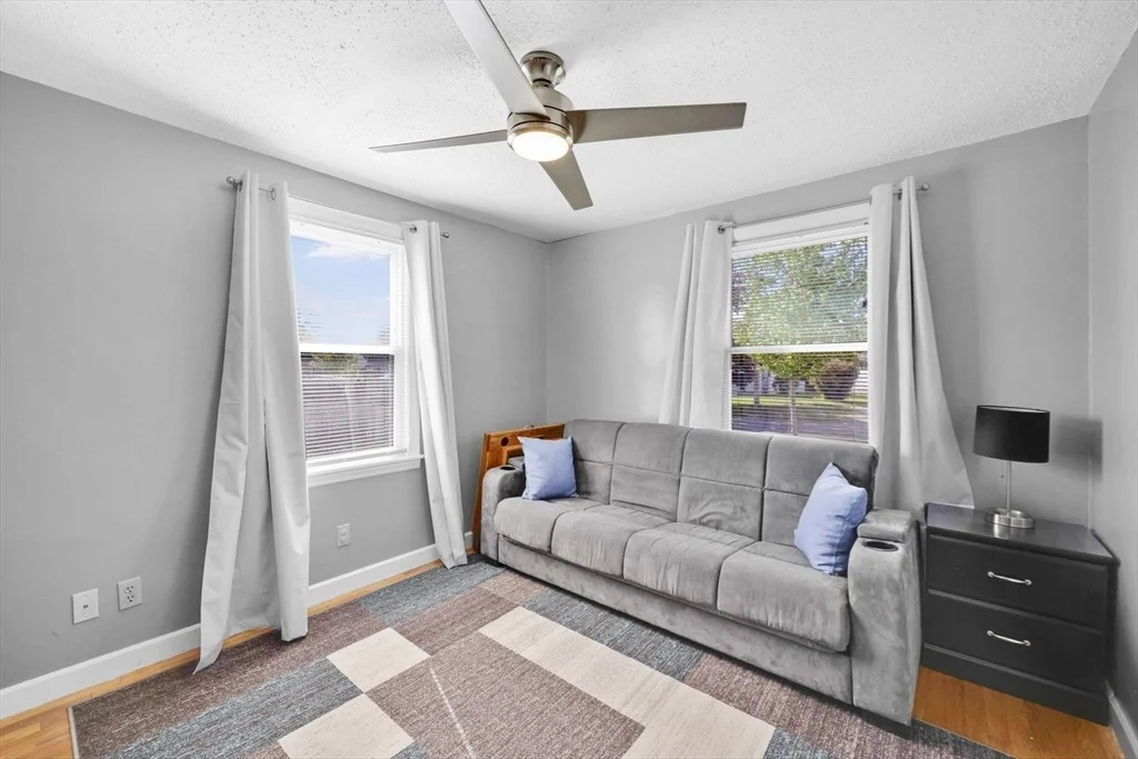 Photo of 101 Frontenac Street