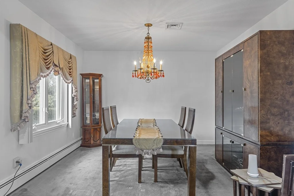 Photo of 5 Arlyn Rd