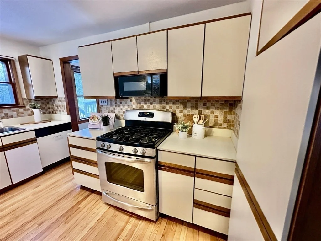 Photo of 27 Spring St