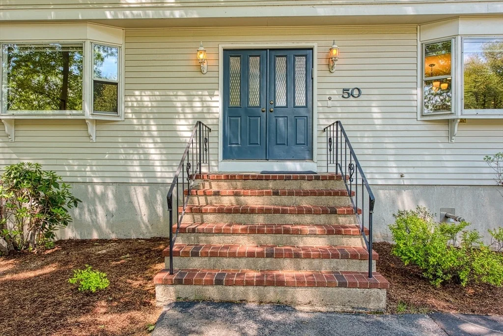 Photo of 50 Arboro Drive
