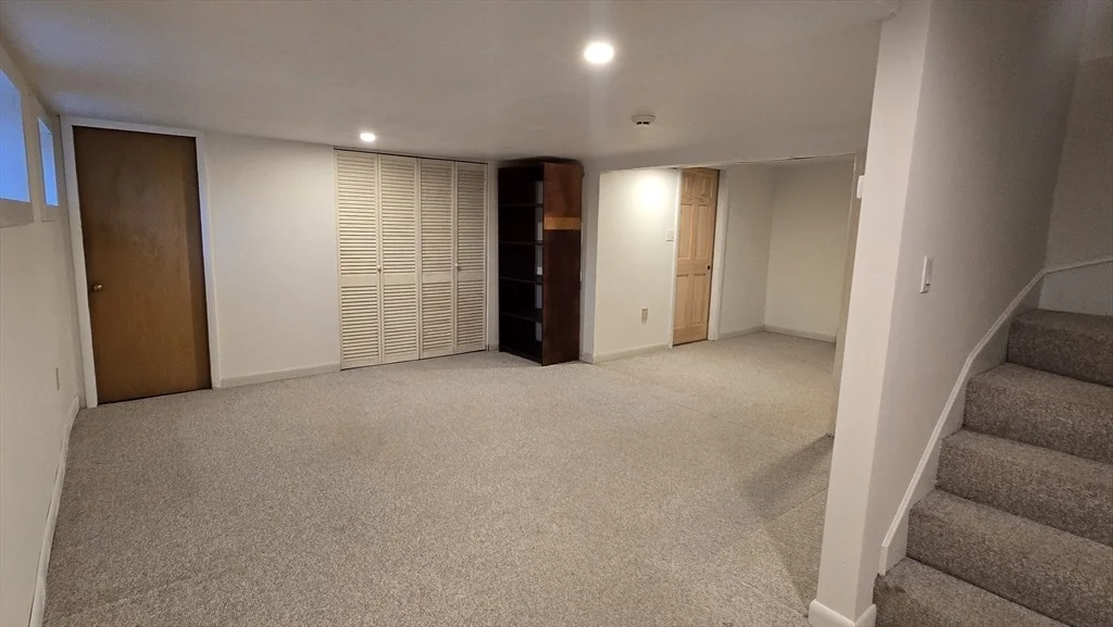 Photo of 91 Mary Ellen Rd