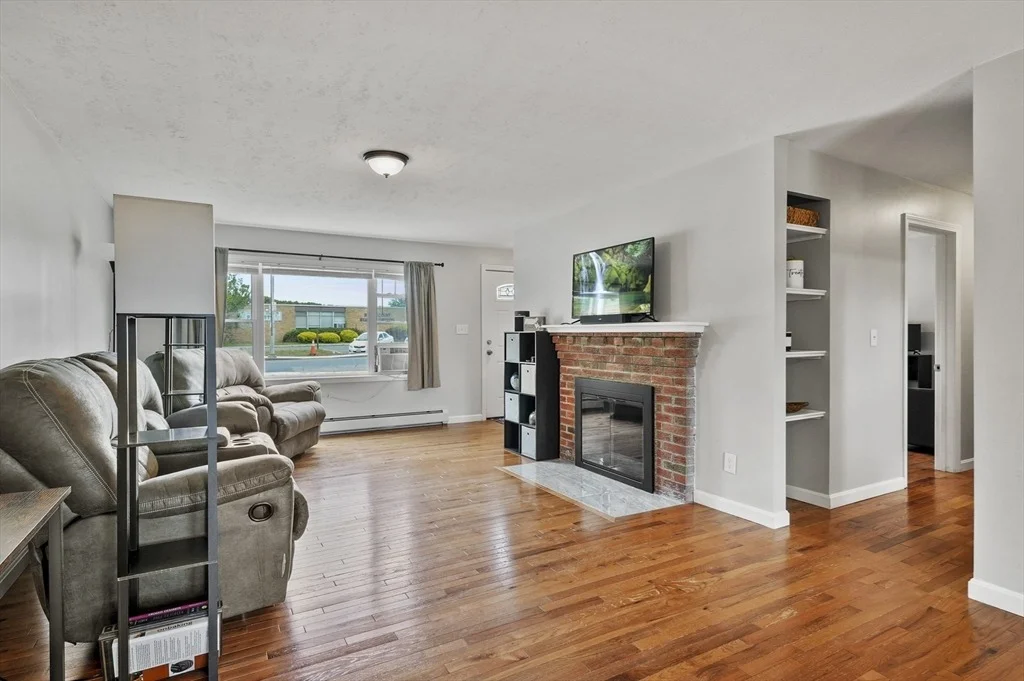 Photo of 184 Burncoat Street