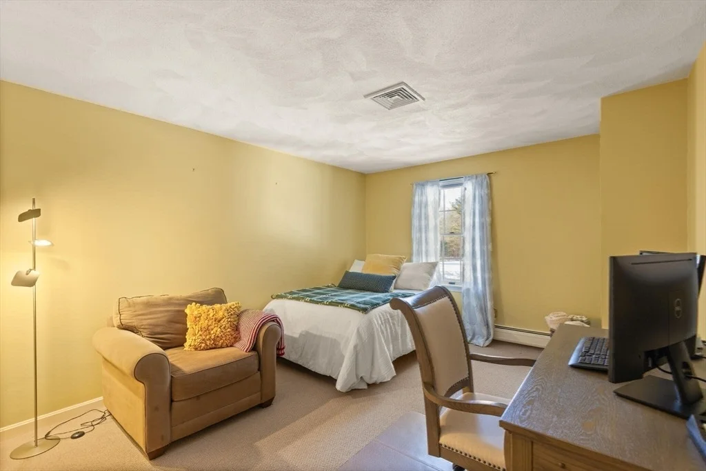 Photo of 30 Underhill