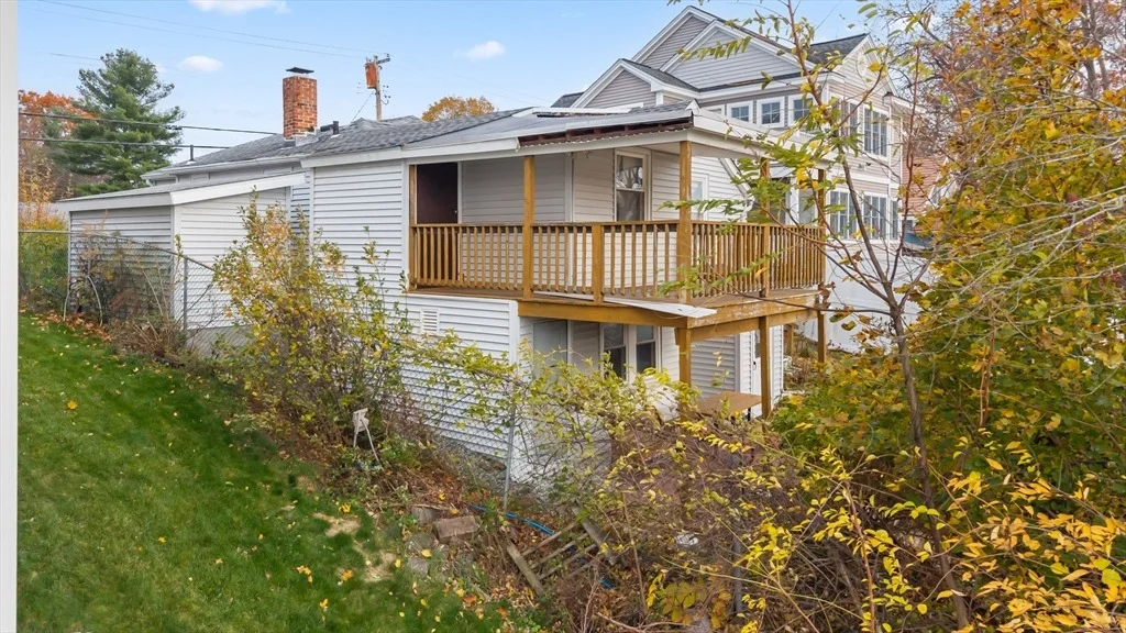 Photo of 21 Edgemere Blvd