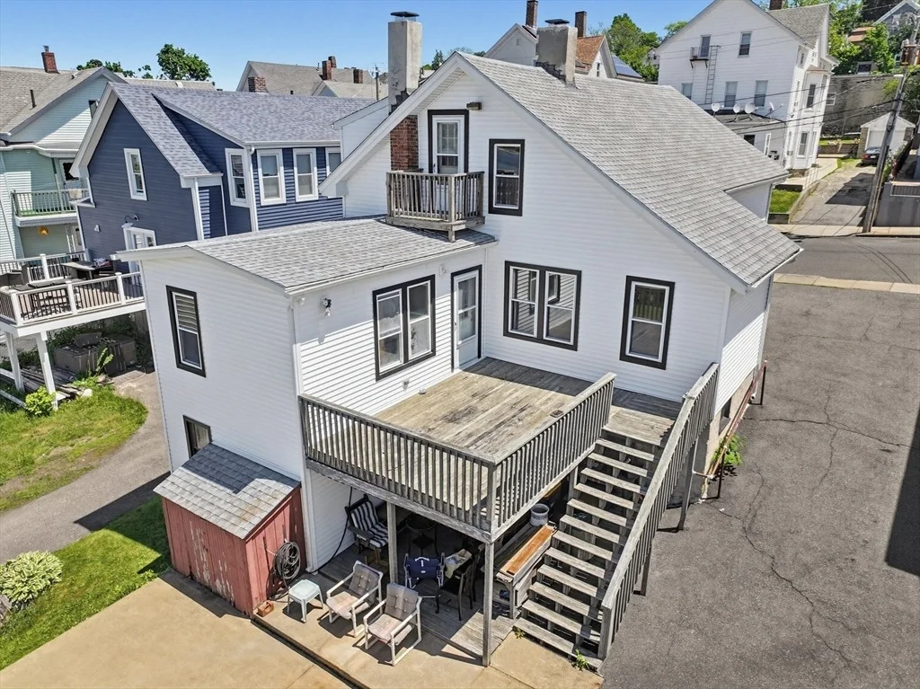 Photo of 574 Durfee St