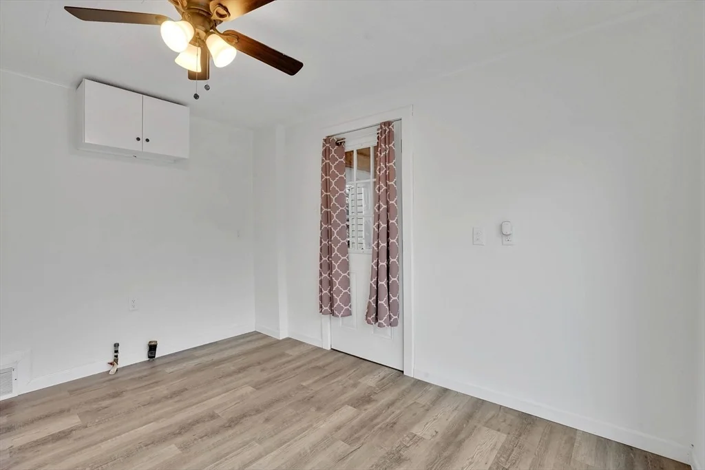 Photo of 155 Powell Ave