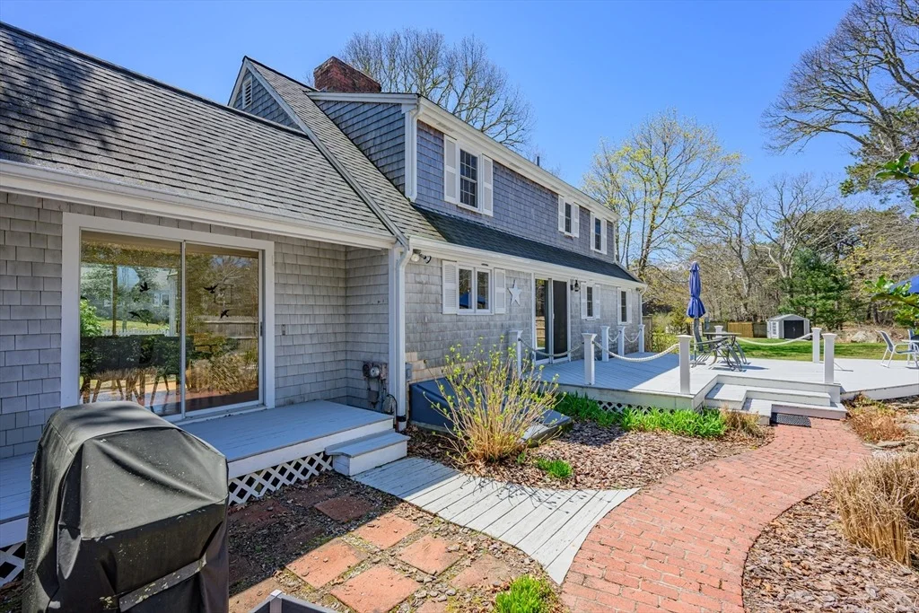 Photo of 10 Park Ln