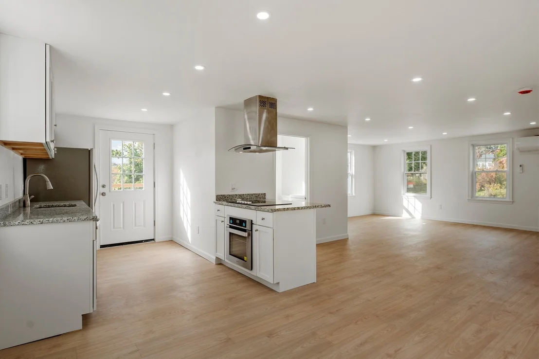 Photo of 468 Parker Street