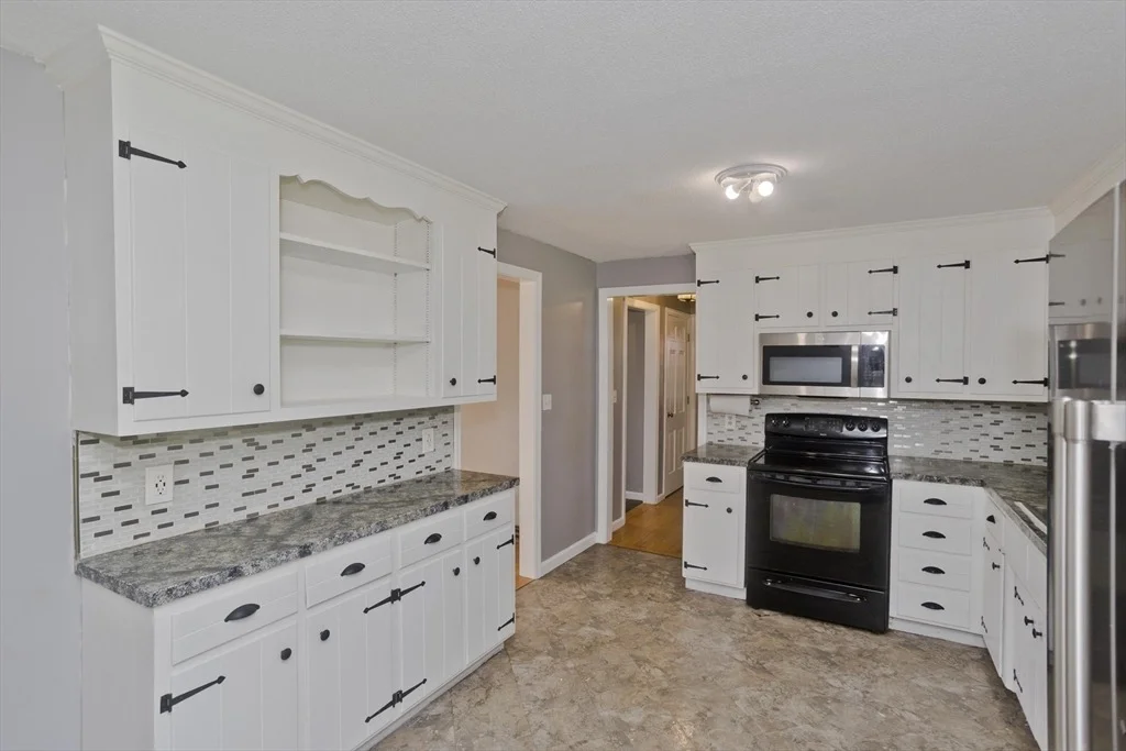 Photo of 50 Crystal Brook Dr