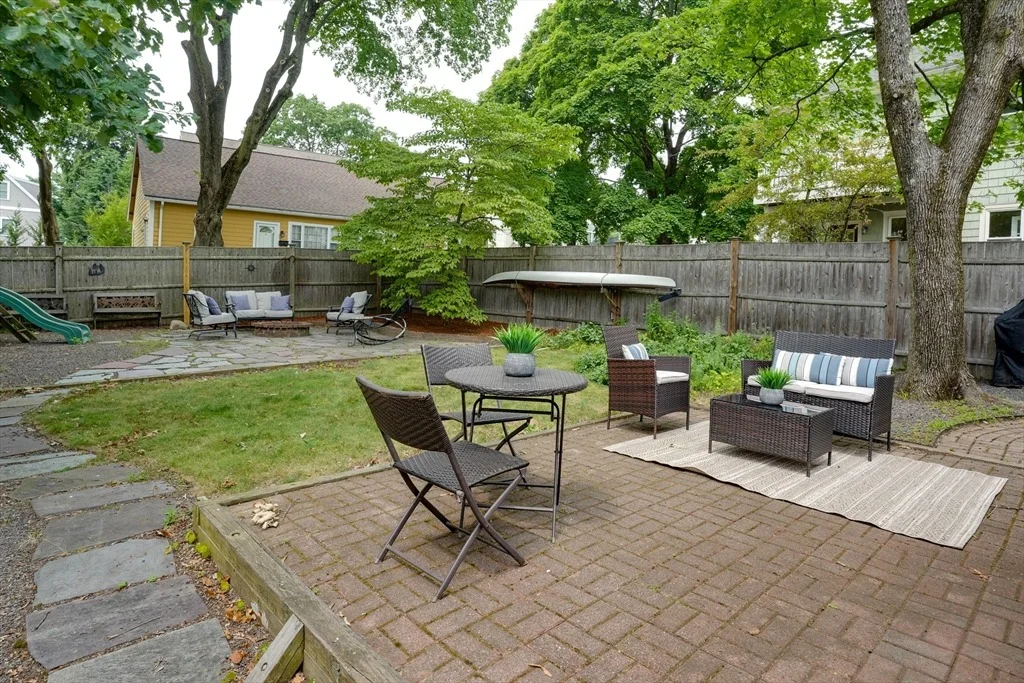 Photo of 7 Henry St