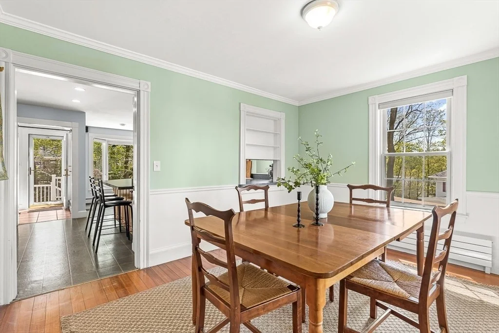 Photo of 21 Howe St