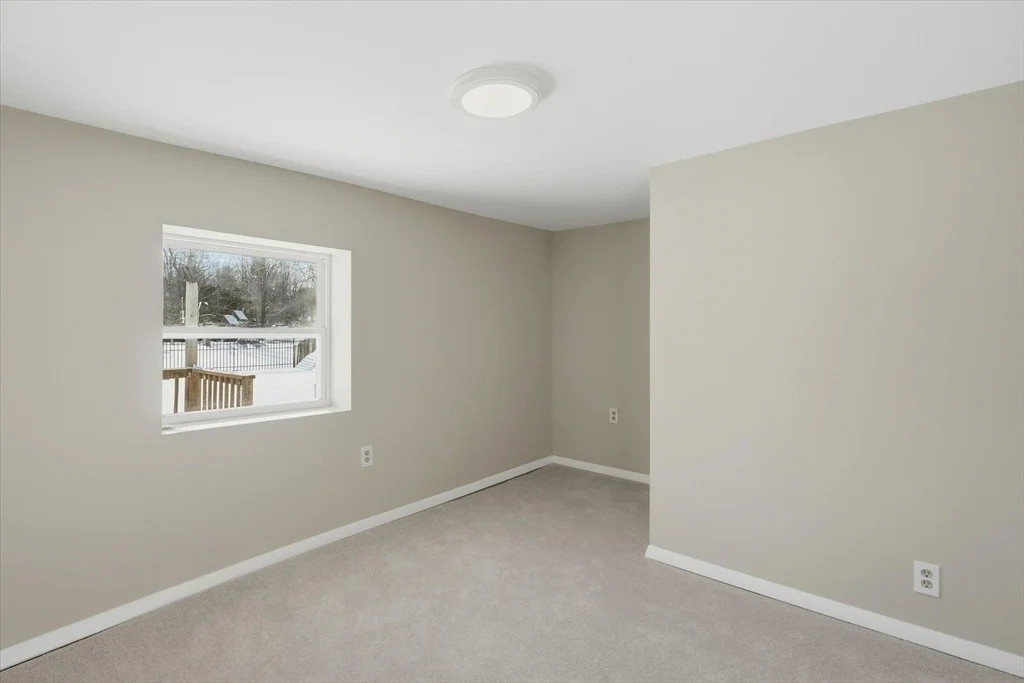 Photo of 15 Hubbardston Rd