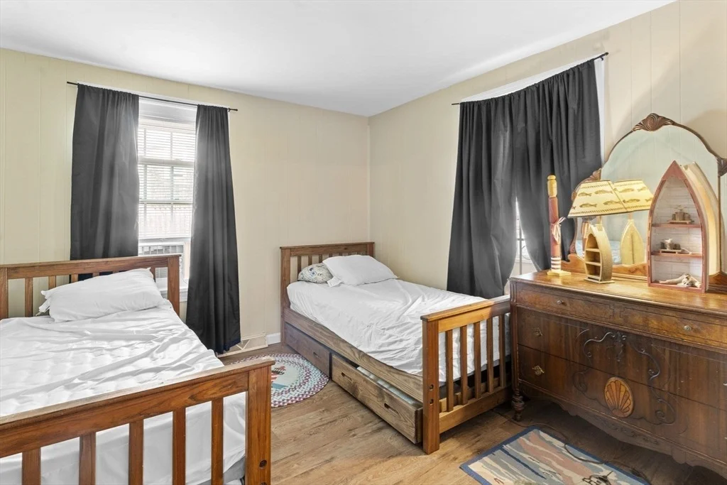 Photo of 876 Ocean St