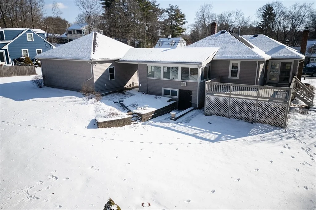 Photo of 447 Brook St.