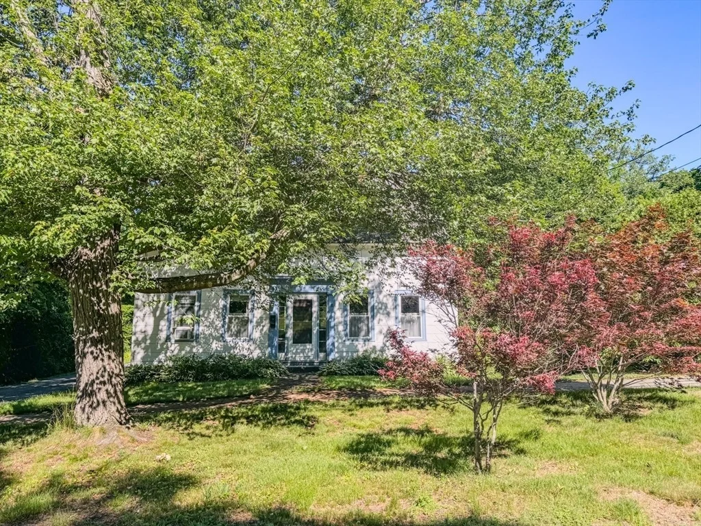 Photo of 174 Main Street